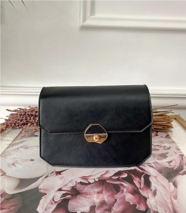 BOLSO CUADRADO NEGRO