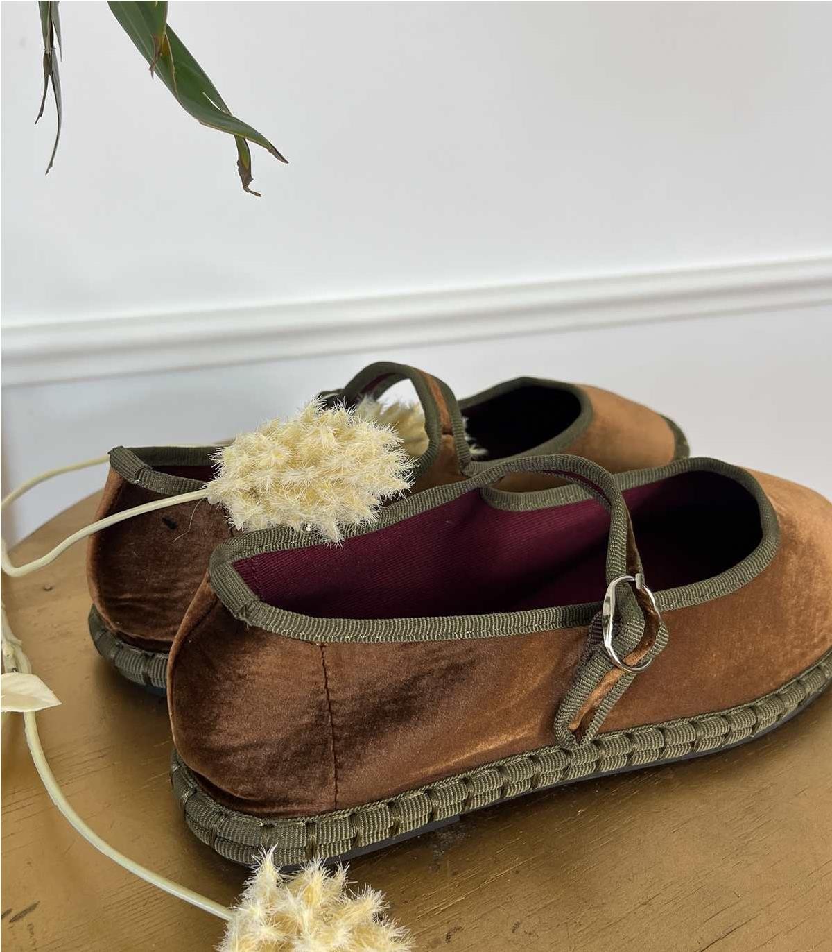 BAILARINA TERCIOPELO MARRON