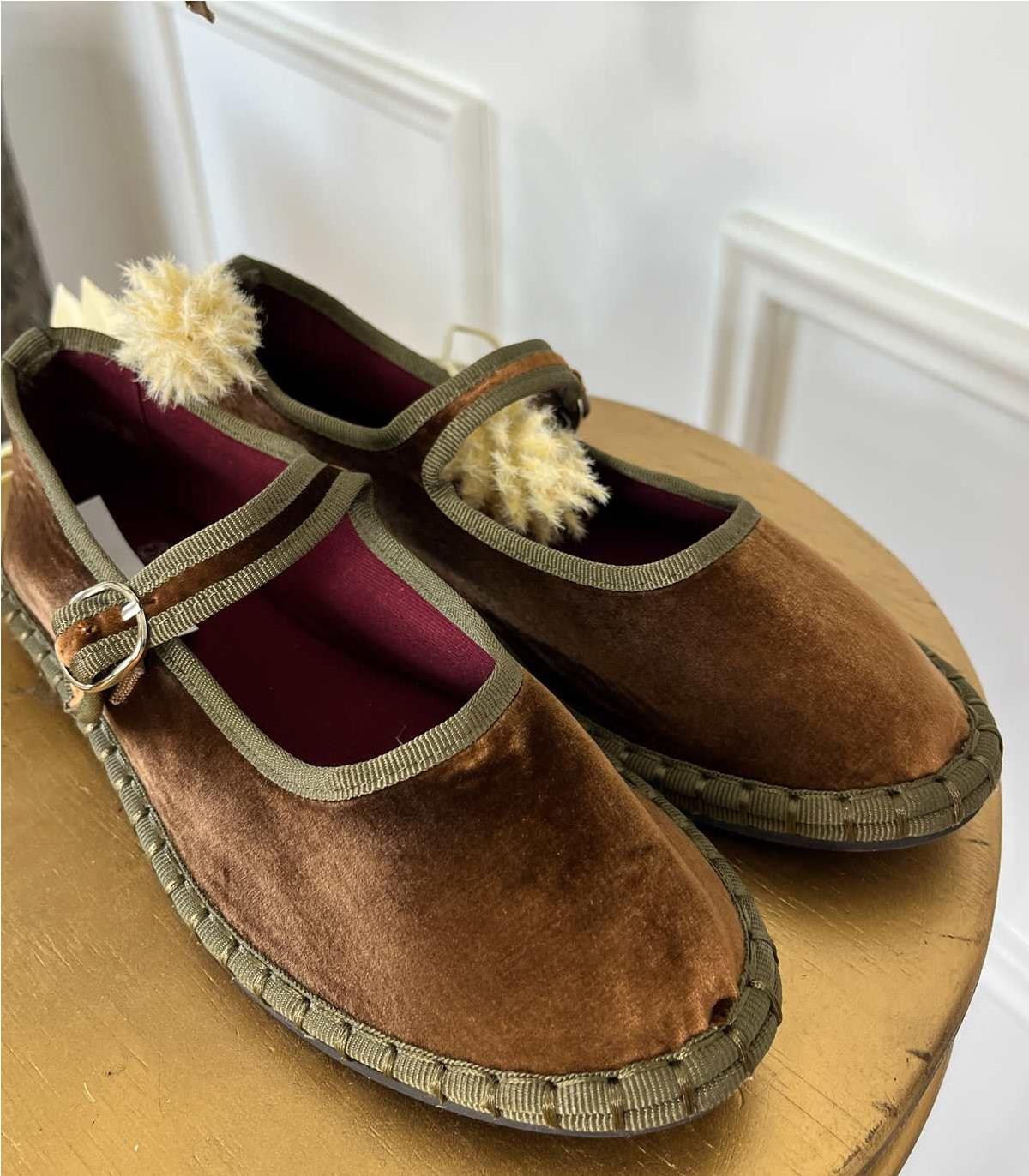 BAILARINA TERCIOPELO MARRON