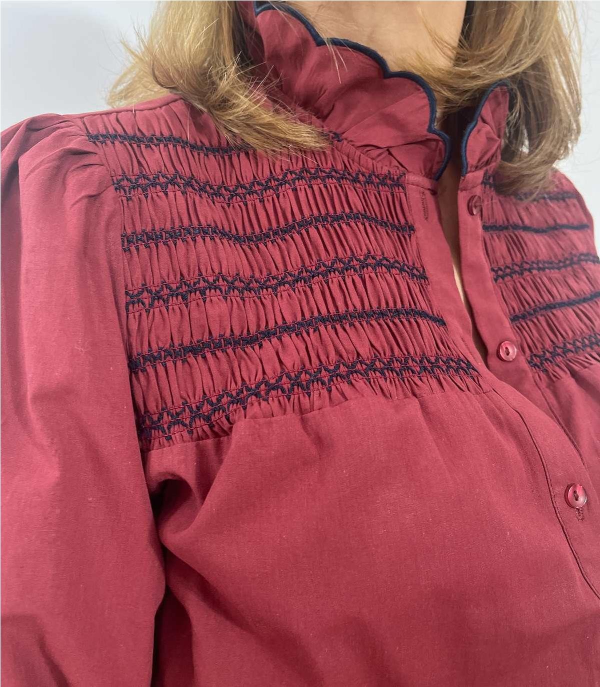 CAMISA NADIA ENGOMADA BURDEOS