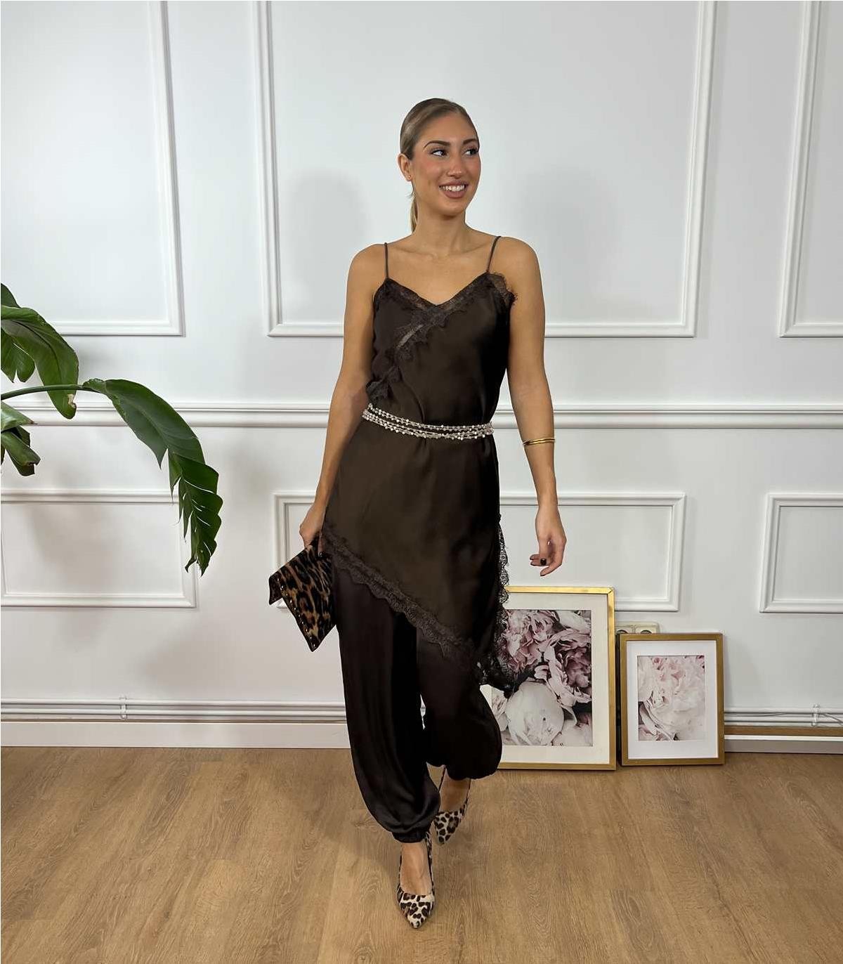 VESTIDO LENCERO  PUNTILLA MARRON