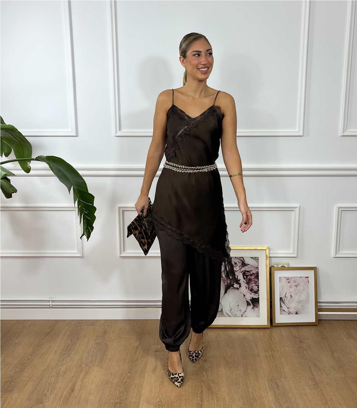 VESTIDO LENCERO  PUNTILLA MARRON