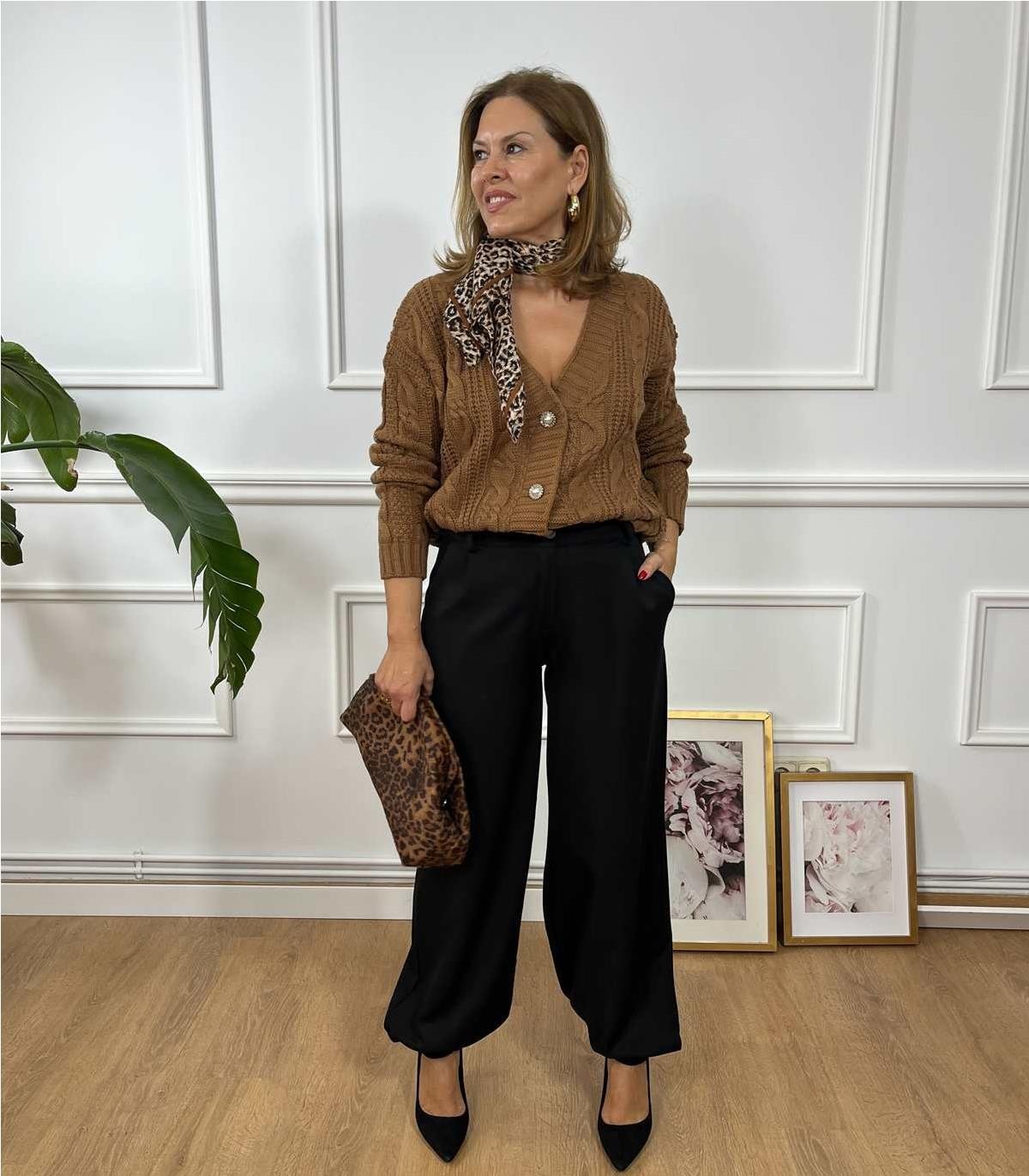 CARDIGAN NUDOS ALICIA MARRON