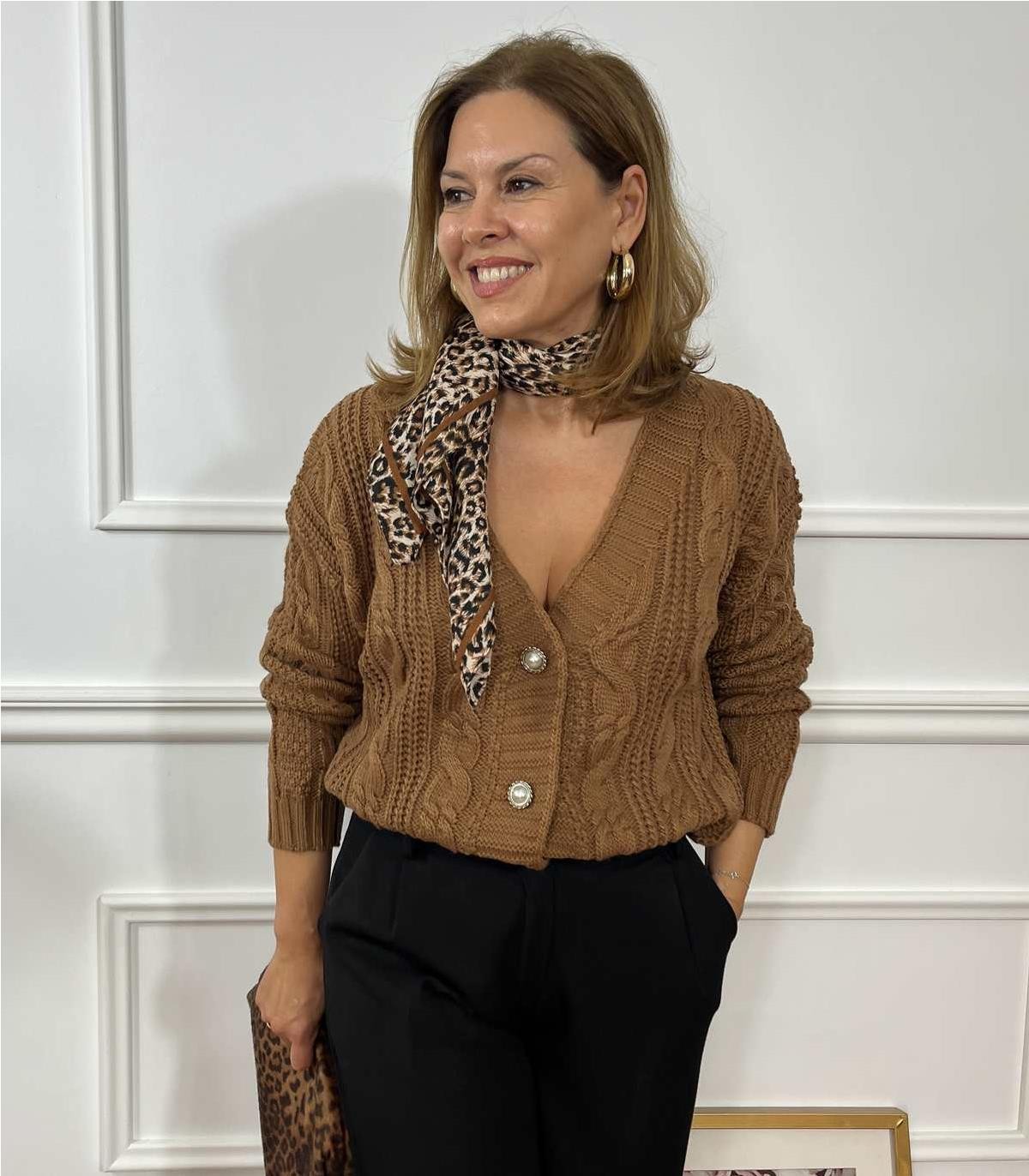 CARDIGAN NUDOS ALICIA MARRON